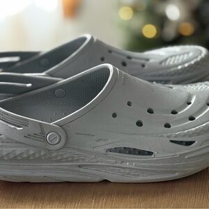 CROCS Gray Men's Clogs sz 12